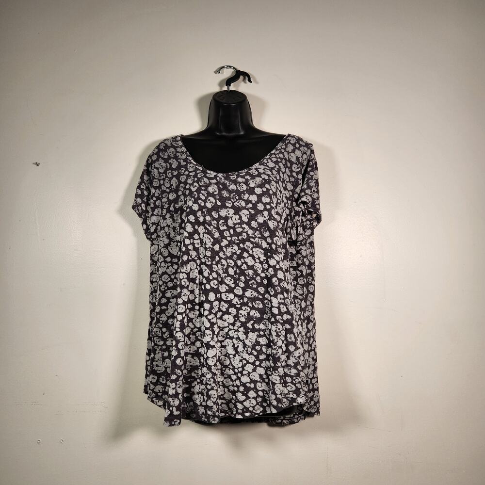 ROCK & REPUBLIC T Shirt Top Black Grey White Womens 1X SS Skull Camo Stretch